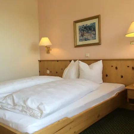 德纽酒店 努齐德斯